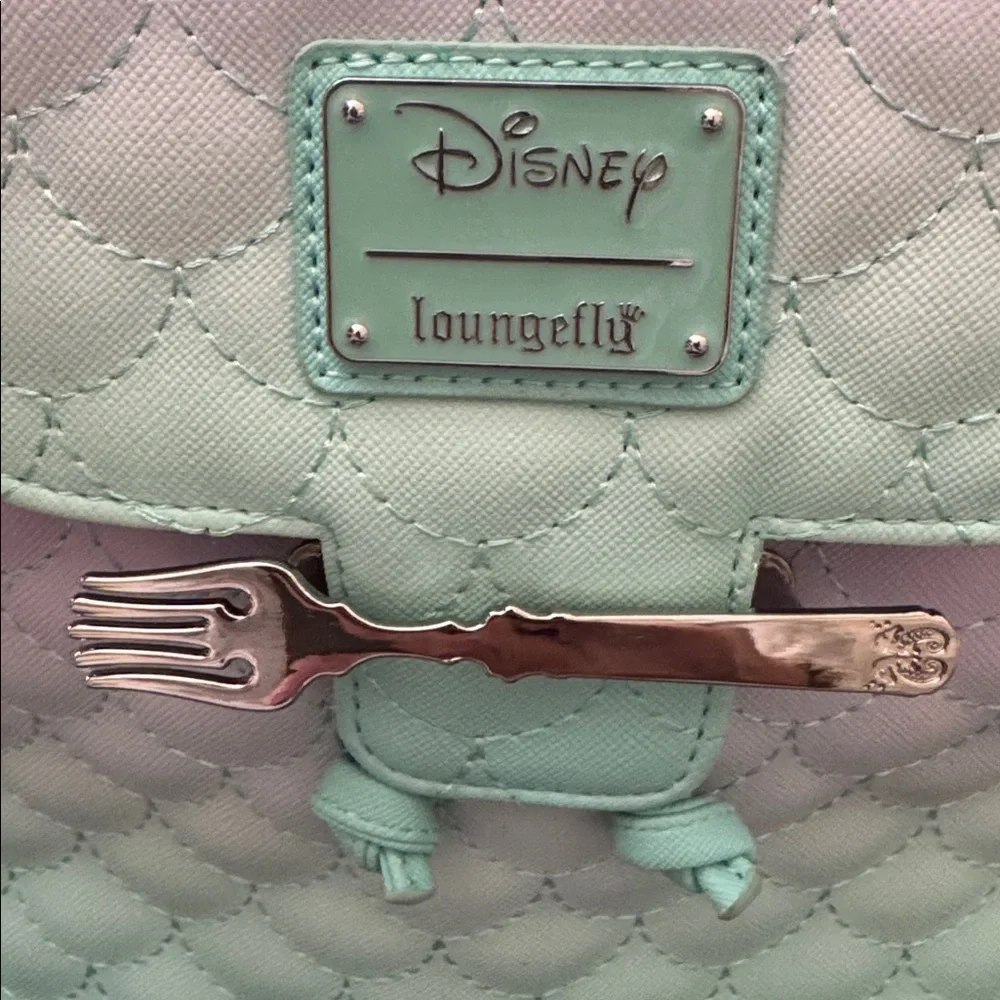 Disney Loungefly Seafoam Green Quilted Bag - Picture 5 of 6
